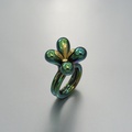 Δαχτυλίδι από τιτάνιο εκπληκτικού πράσινου χρώματος με χρυσό