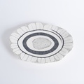 Minimal platter with dot
