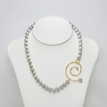 Spiral necklace in pink gold and gray pearls