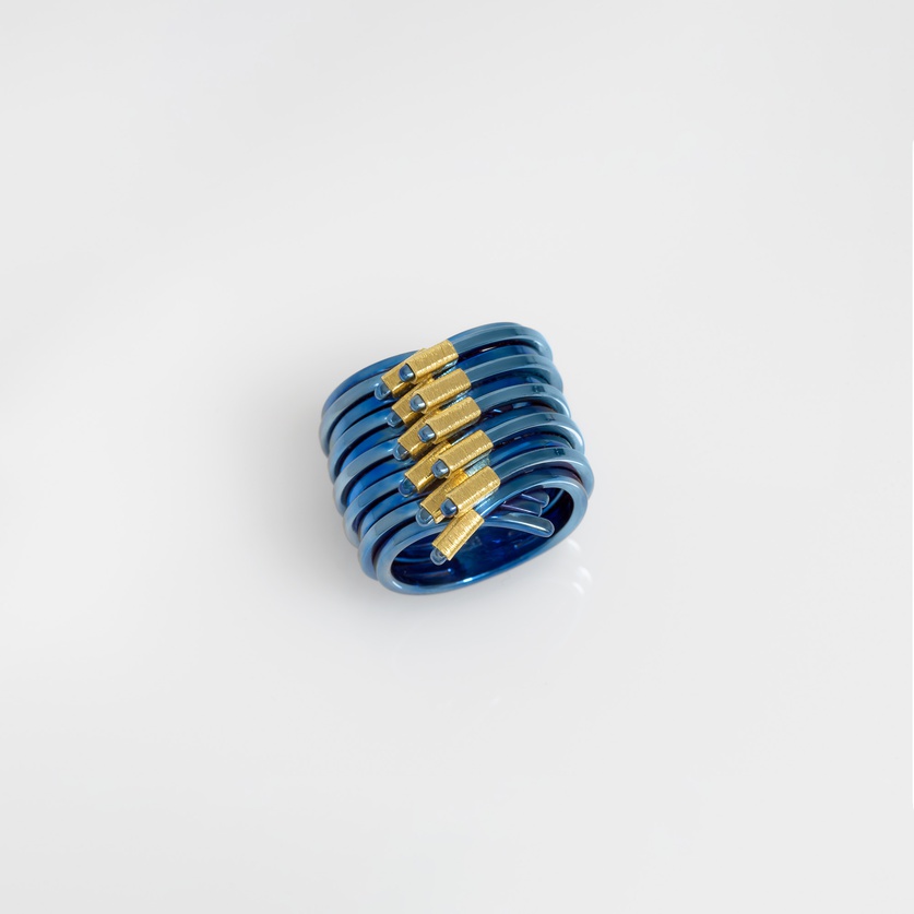 Blue titanium ring of contemporary design with gold (medium size)