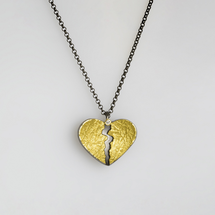 "Broken Heart" silver & gold necklace with diamond