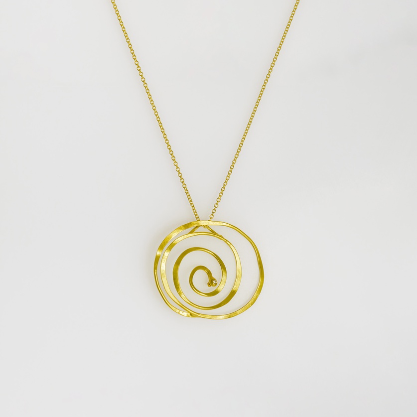 Spiral-shaped pendant in gold with diamond (medium size)