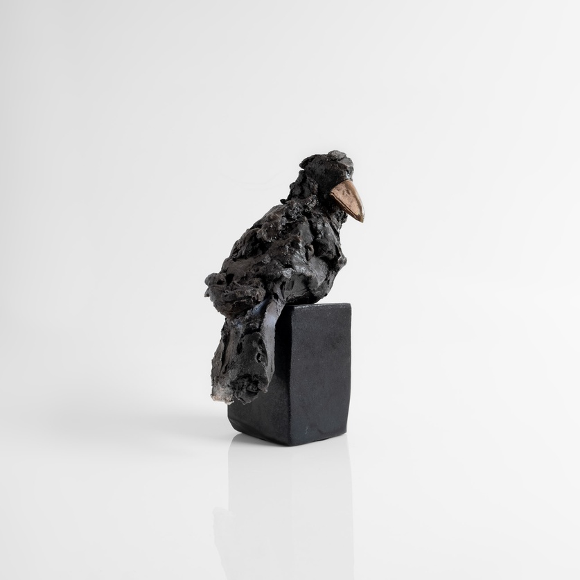 Sculpture of a crow