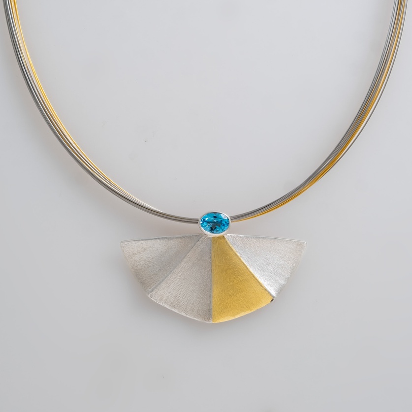 Exquisite necklace with blue topaz