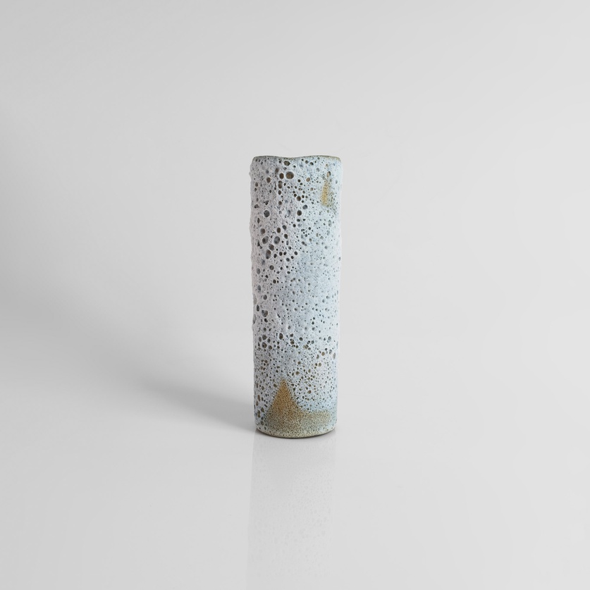 Cylindrical ceramic form