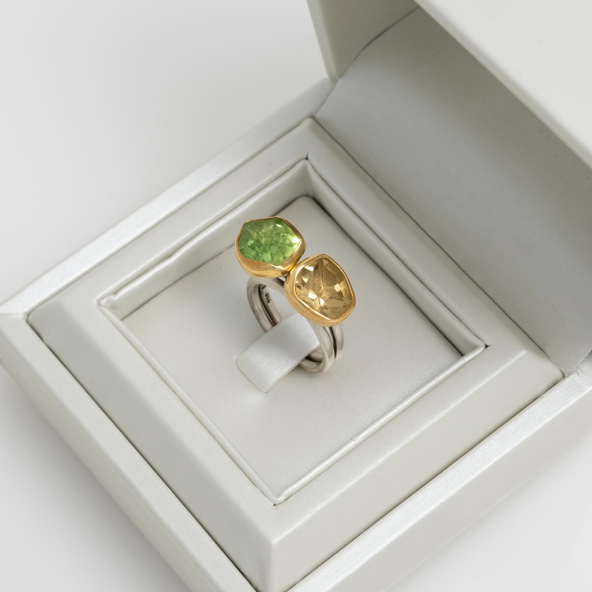 Radiant ring with peridot and yellow quartz
