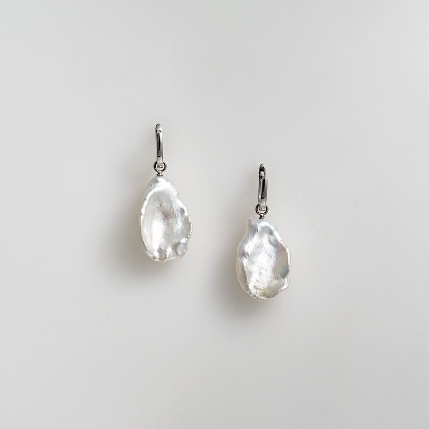 Ασημένια σκουλαρίκια με μαργαριτάρια keshi