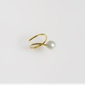 Minimalist ring in gold K18 with pearl