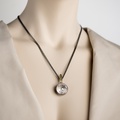 Elegant necklace in silver & gold wth engraved quartz