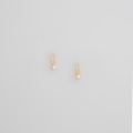 Earrings with pearls and zircon