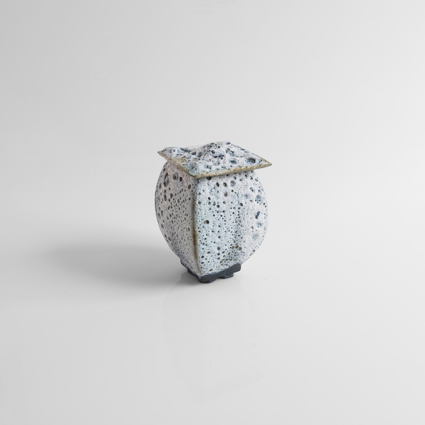 Decorative stoneware box