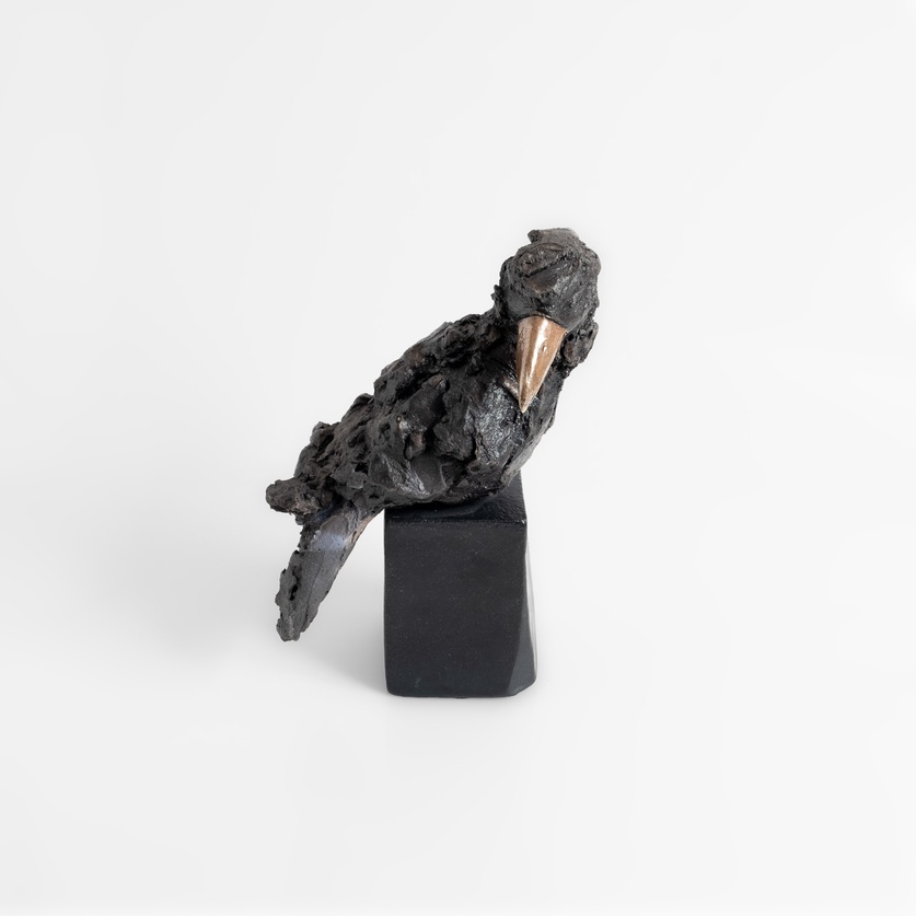 Sculpture of a crow