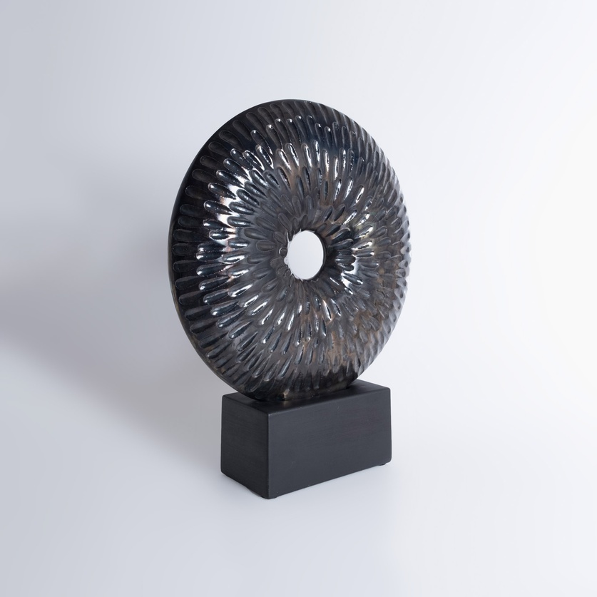 Majestic ceramic disc