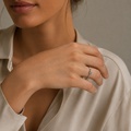 Εντυπωσιακό δαχτυλίδι αρραβώνα από λευκό χρυσό & διαμάντια