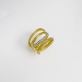 Exquisite ring in yellow and white gold with diamonds